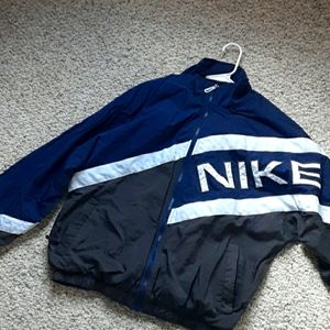 VINTAGE nike windbreaker